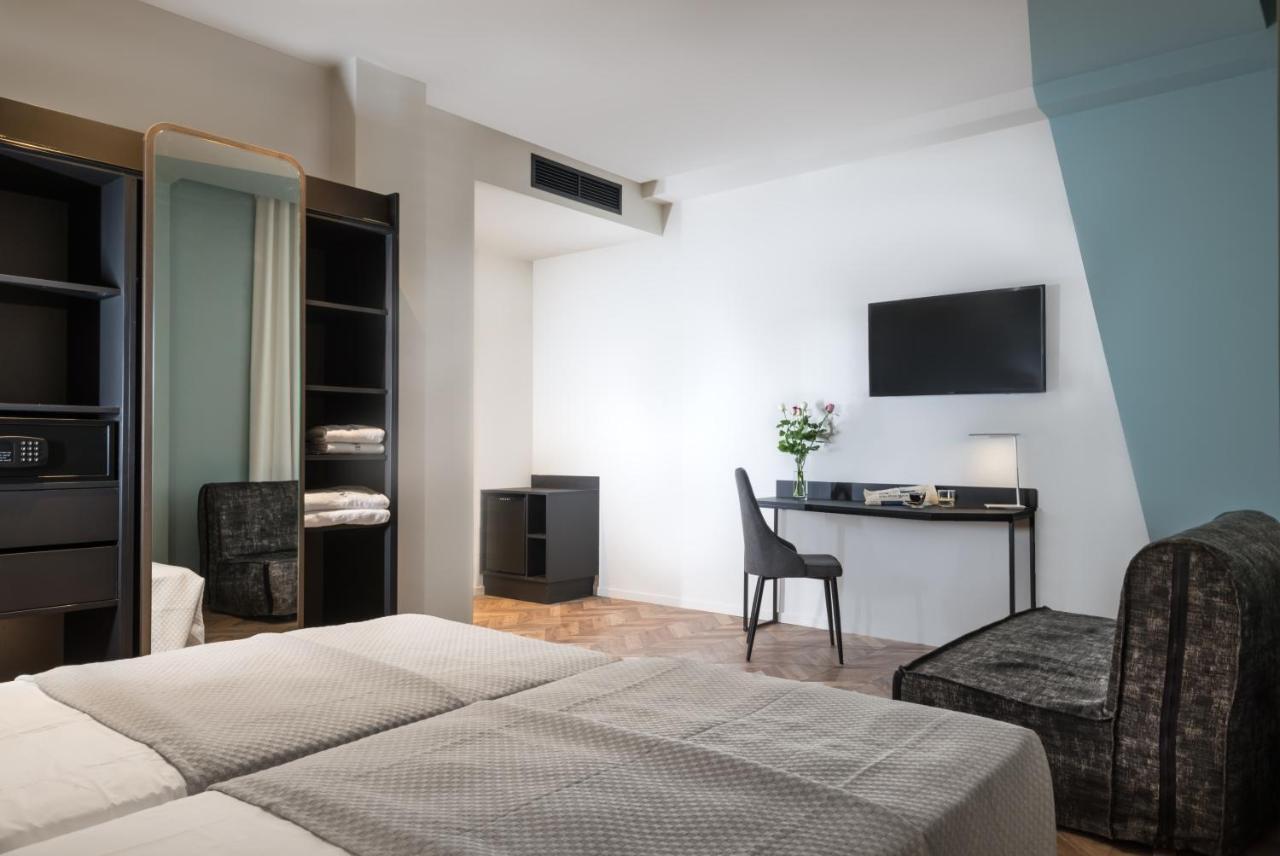 Hotel One Smart